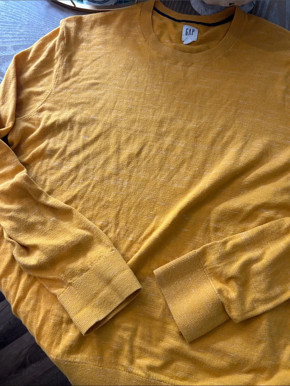 GAP Men’s Mustard Yellow Crewneck Sweater Size Large